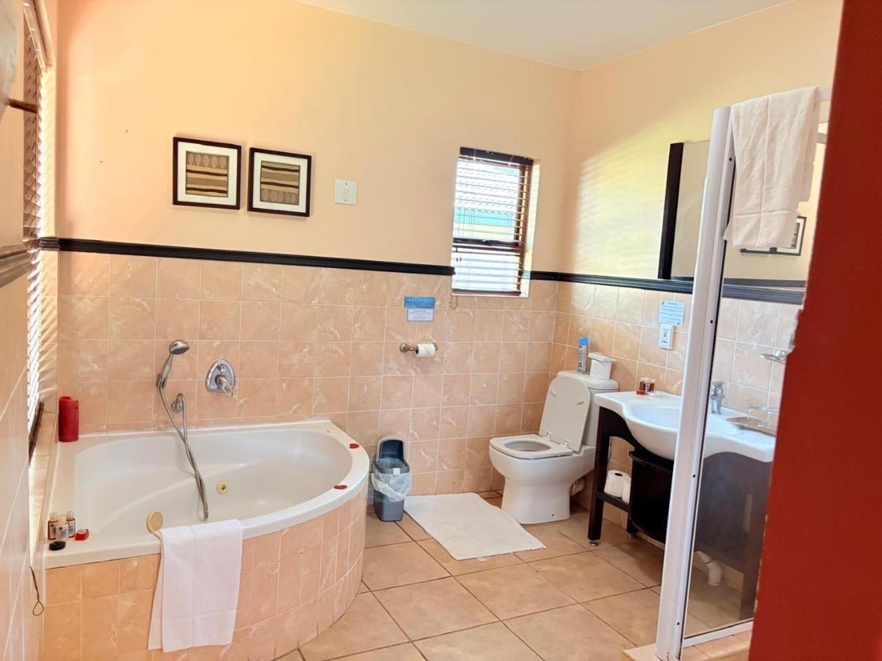 Rio Vista Lodge Malalane Ngoại thất bức ảnh