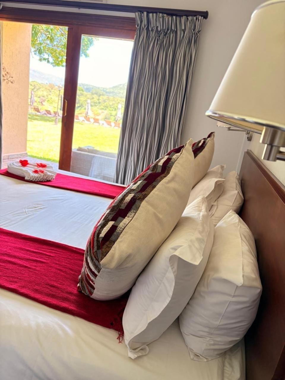 Rio Vista Lodge Malalane Ngoại thất bức ảnh