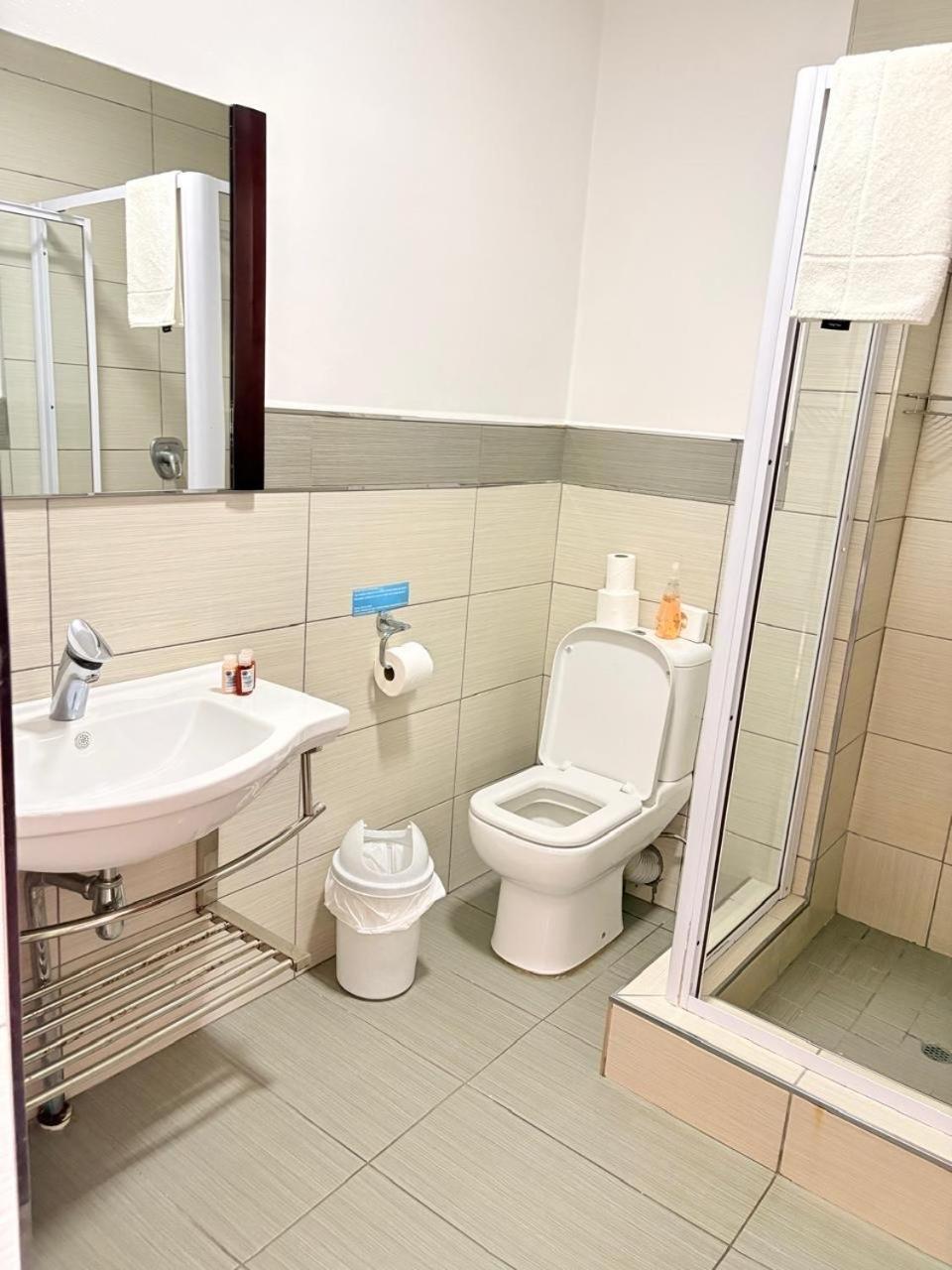Rio Vista Lodge Malalane Ngoại thất bức ảnh