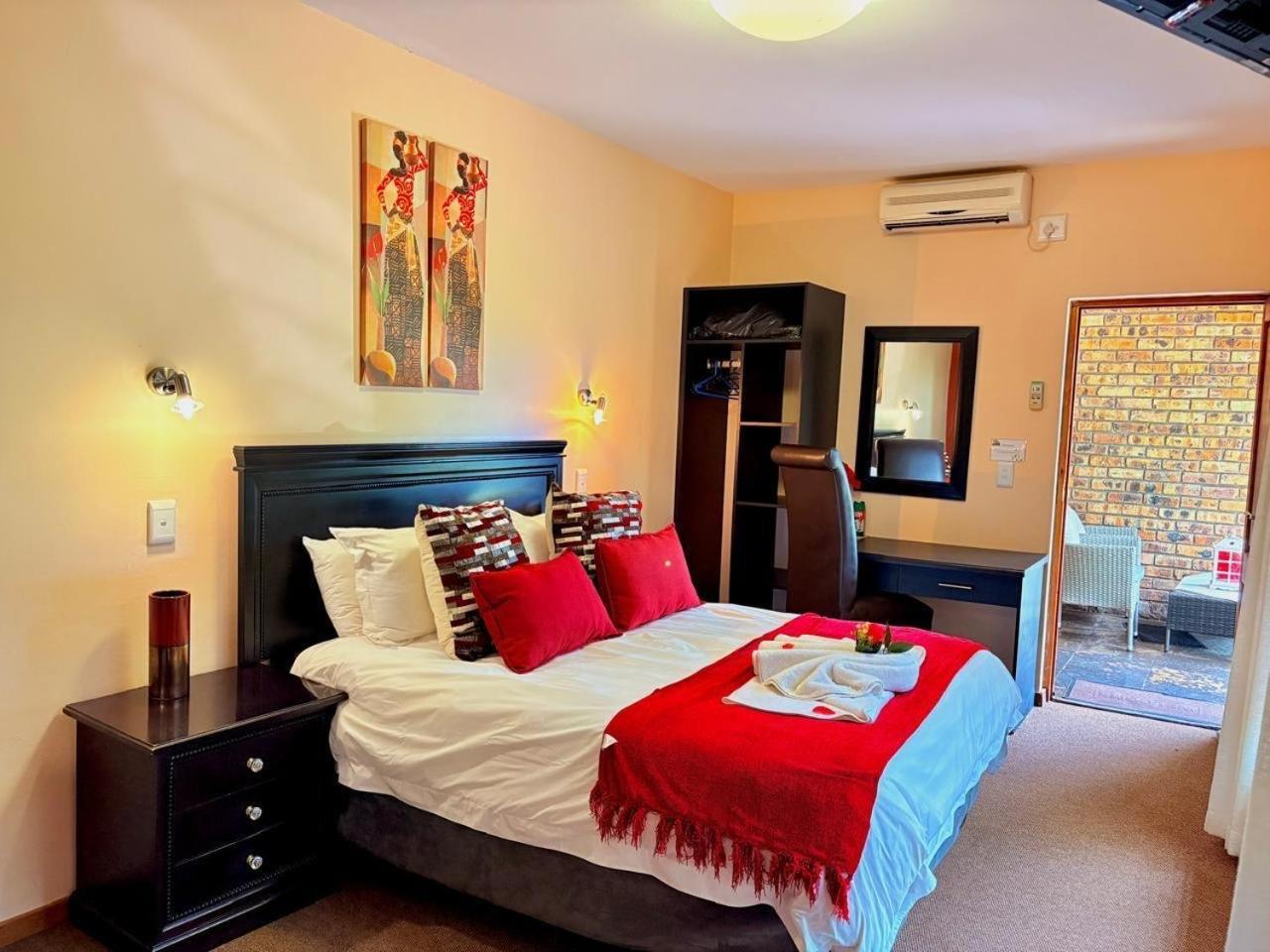 Rio Vista Lodge Malalane Ngoại thất bức ảnh
